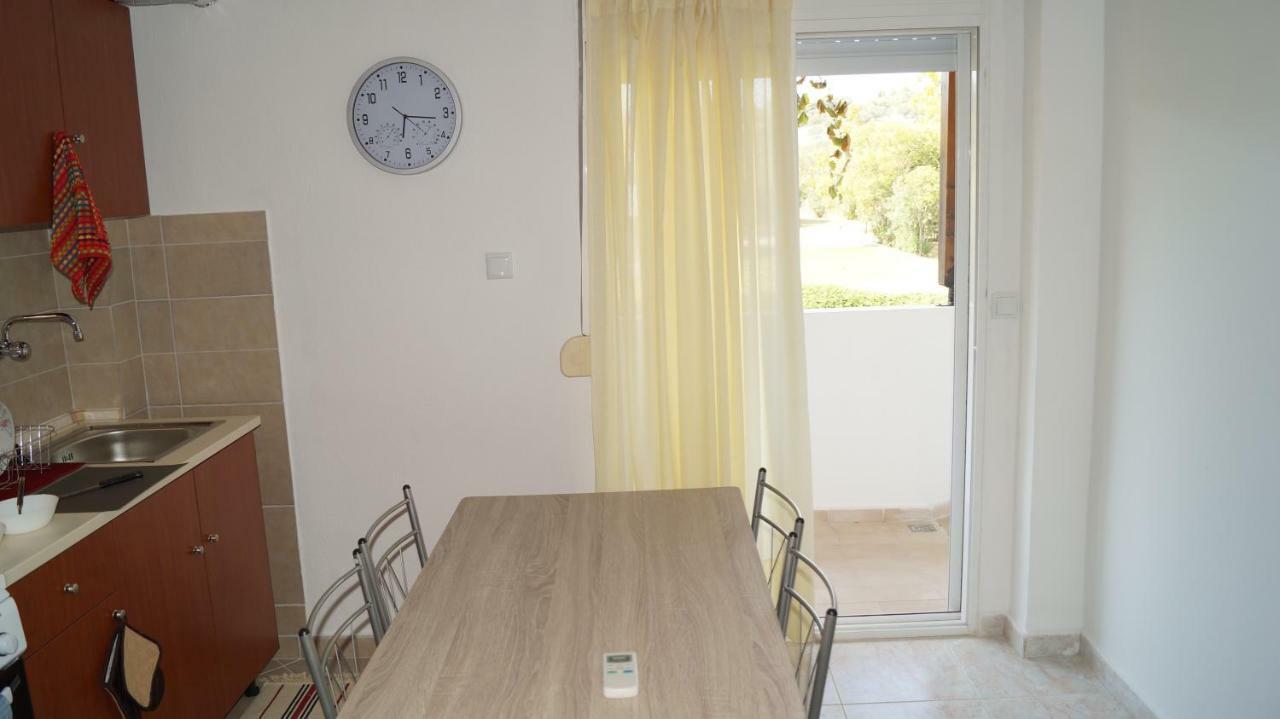 Apartmán Possidi Kouslaka Exteriér fotografie